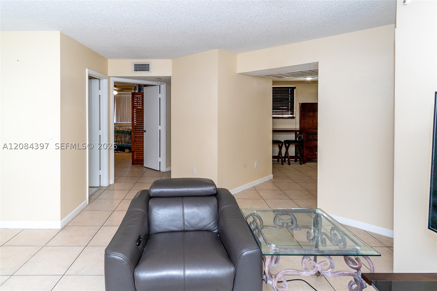 2220 Se 27th Dr 205-b Property Photo 10