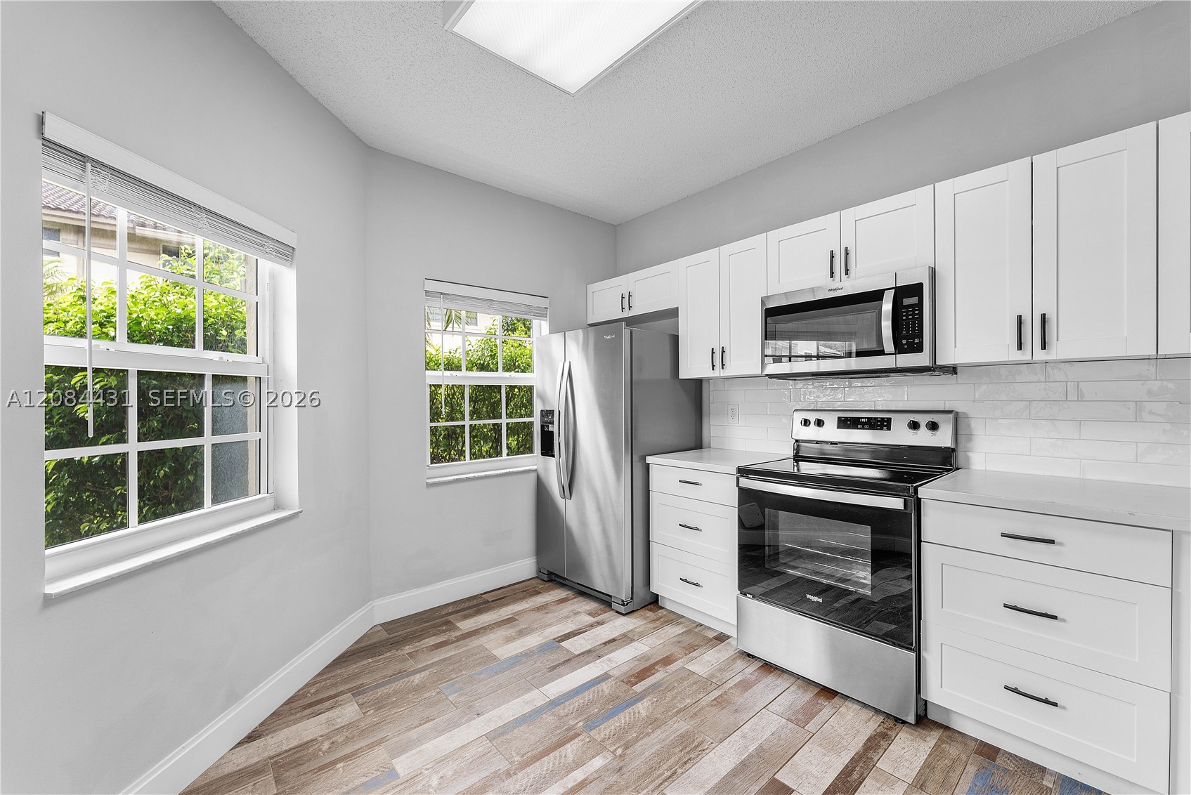 6649 Via Regina # Property Photo 5