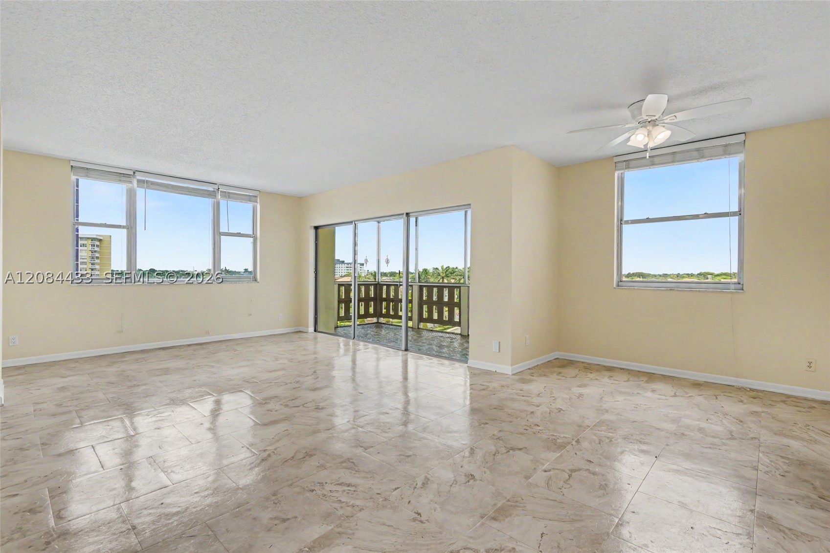 4330 Hillcrest Dr 520 Property Photo 2