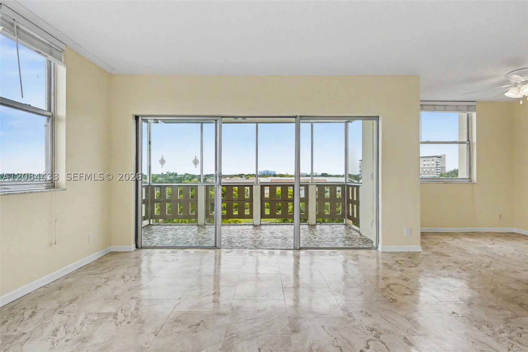 4330 Hillcrest Dr 520 Property Photo 10