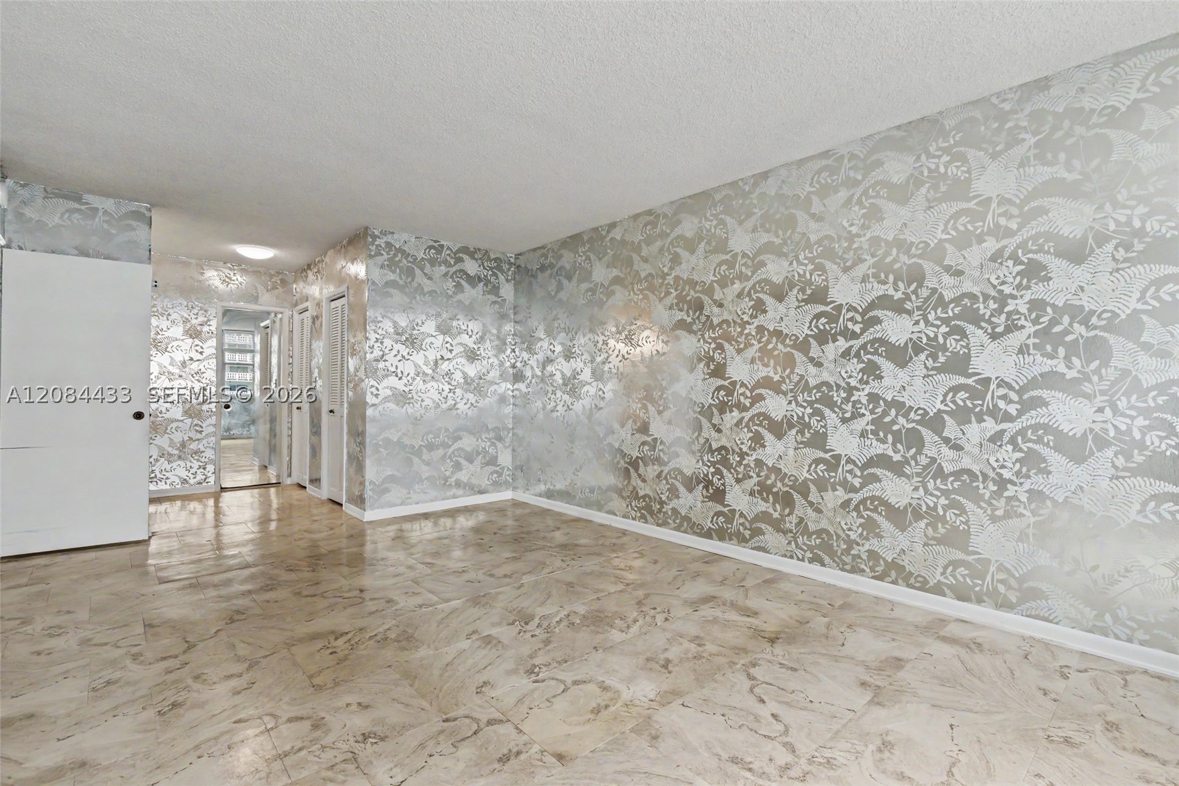 4330 Hillcrest Dr 520 Property Photo 20