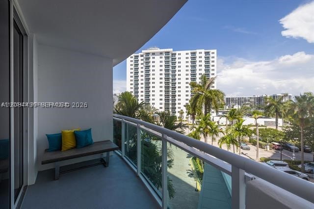 3001 S Ocean Dr 433 Property Photo 17
