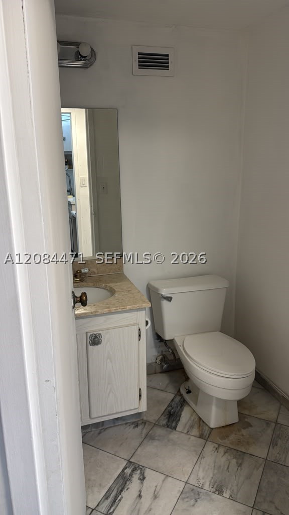 3725 S Ocean Dr 715 Property Photo 13