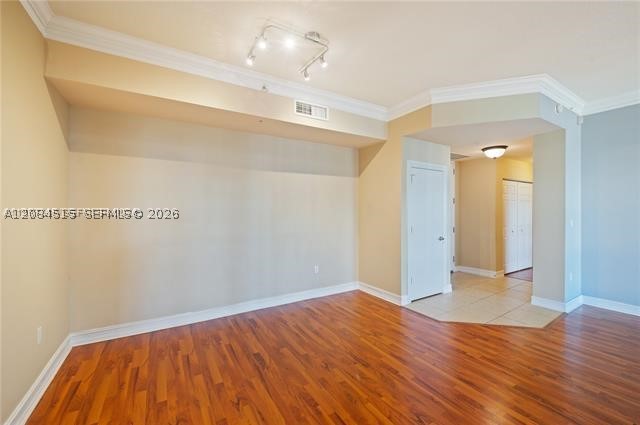 3001 Ne 185th St 615 Property Photo 13