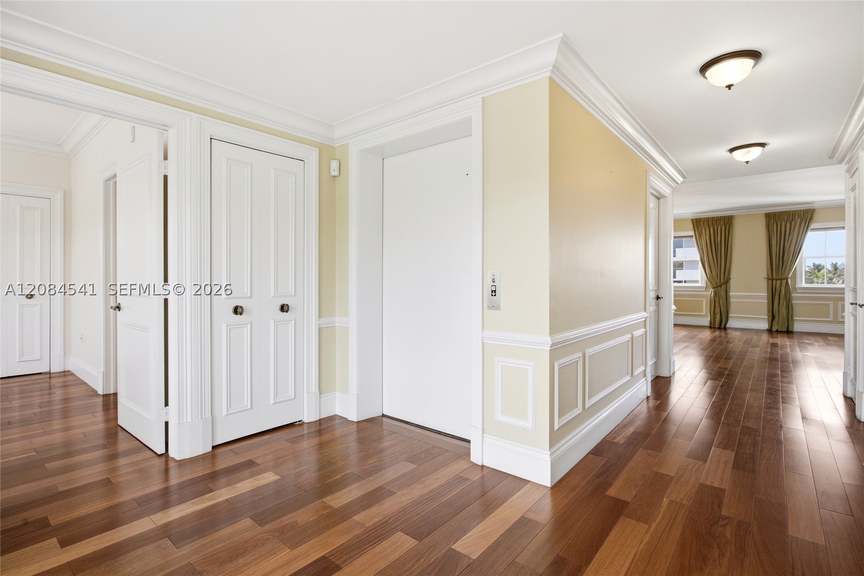 2600 Segovia St 703 Property Photo 29