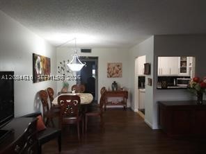 516 Mansfield M 516 Property Photo 2
