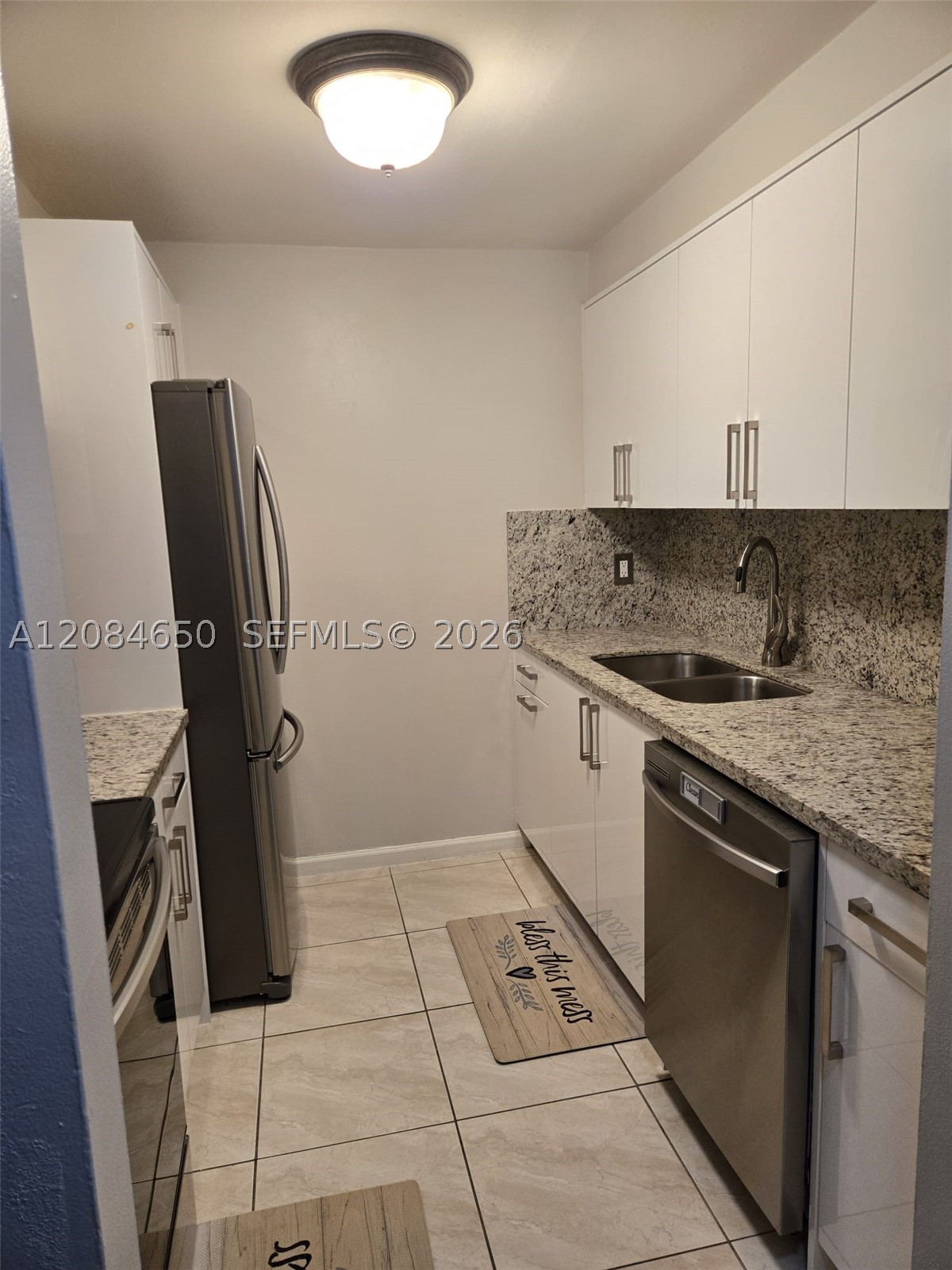 14321 N Kendall Dr 210f Property Photo 4