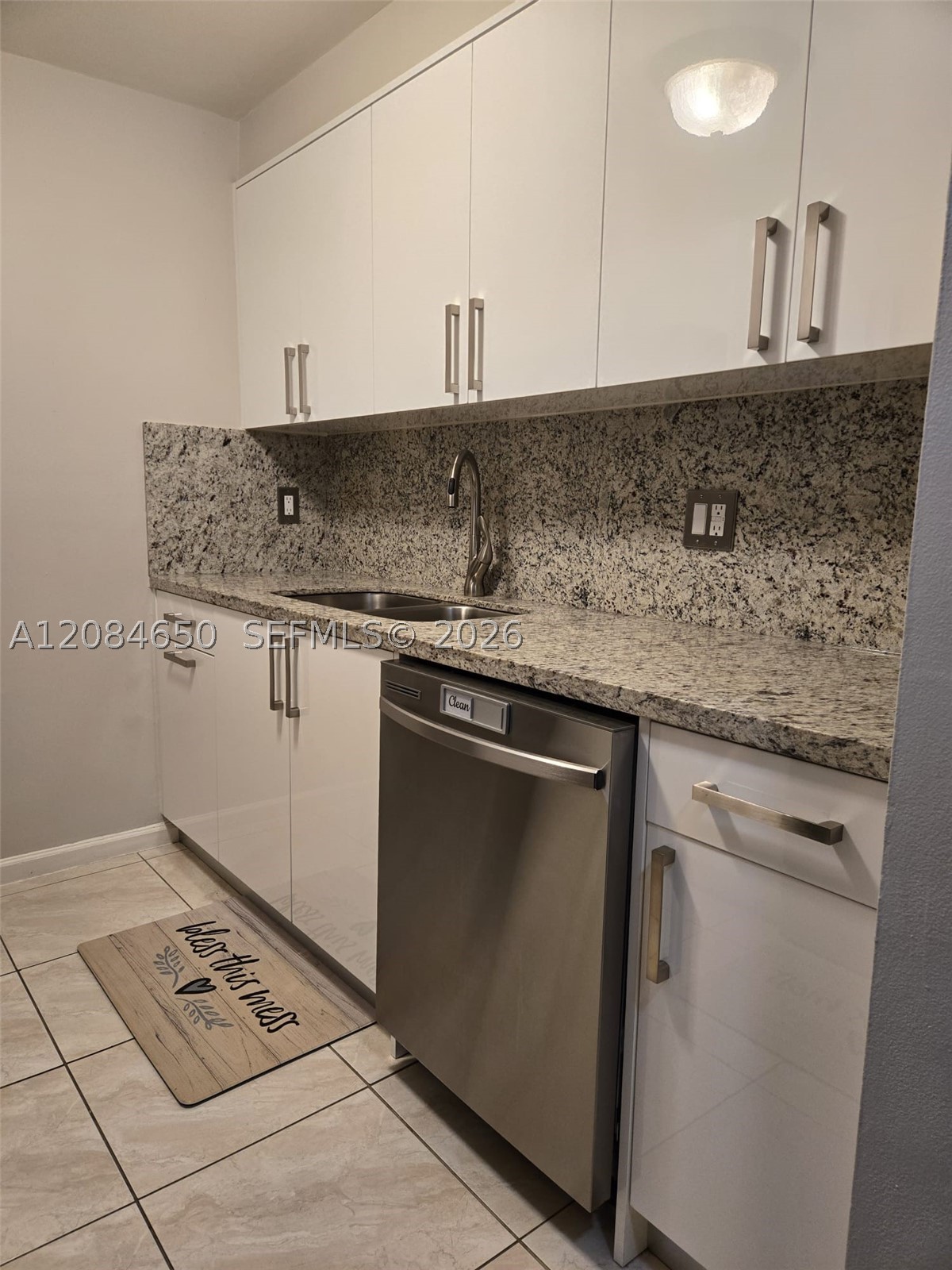 14321 N Kendall Dr 210f Property Photo 9