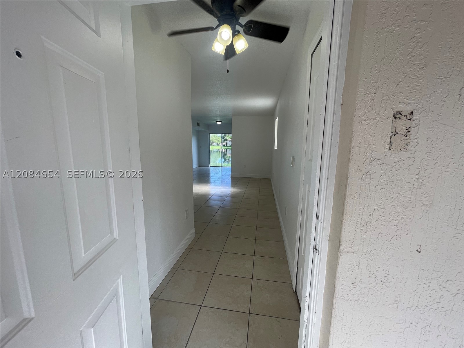 1251 Se 31st Ct 106-54 Property Photo 6