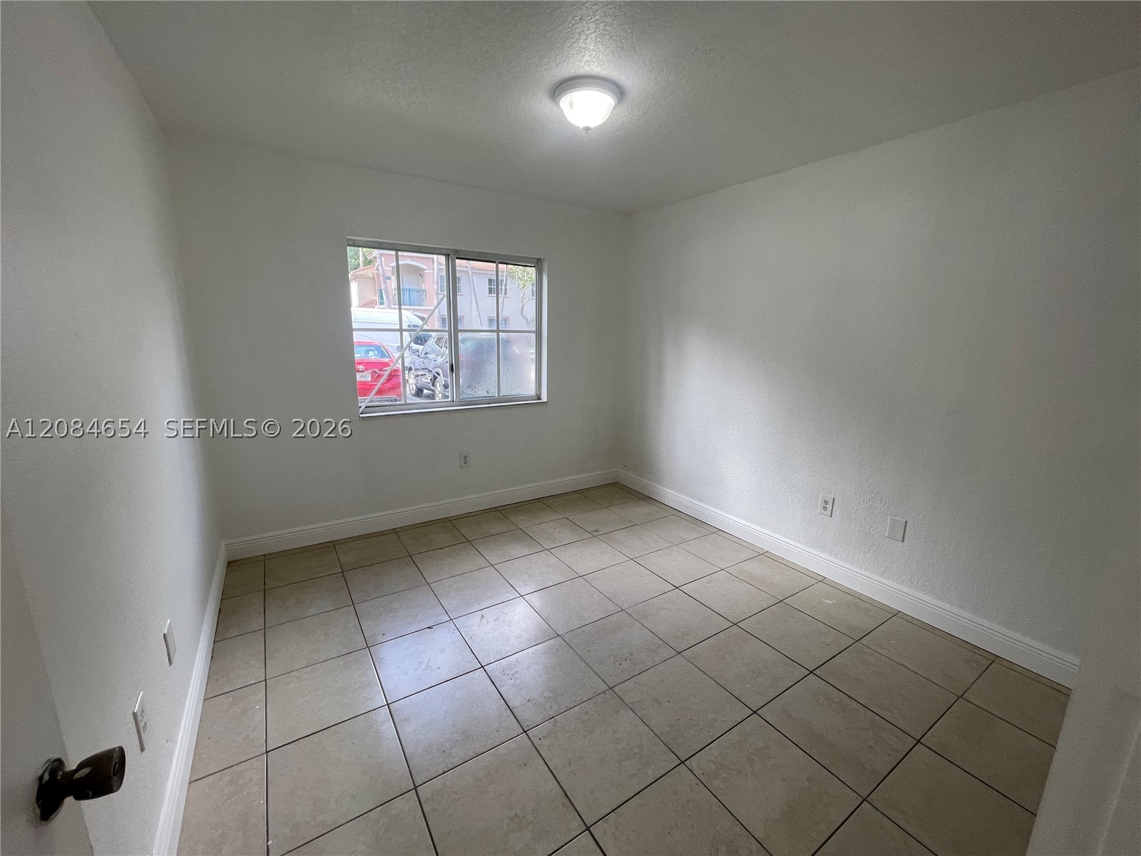 1251 Se 31st Ct 106-54 Property Photo 40
