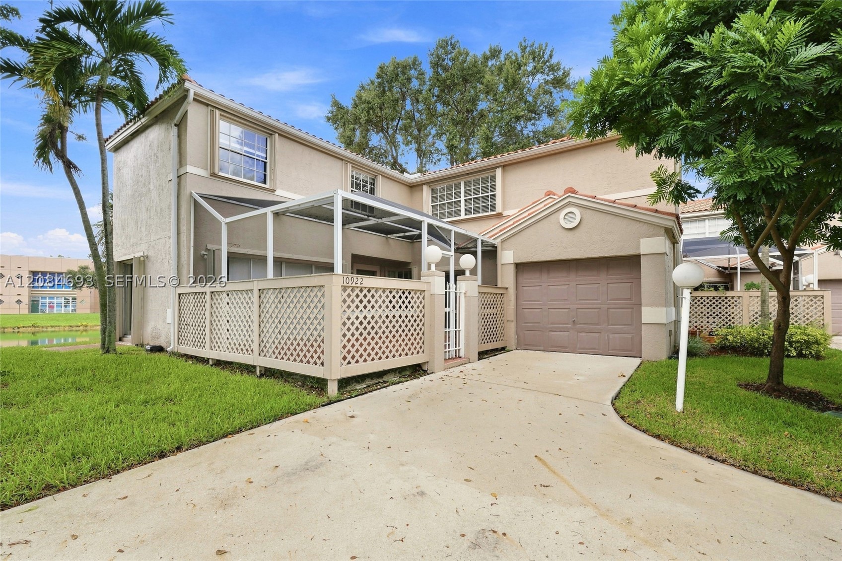 10922 Chandler Dr Property Photo 1