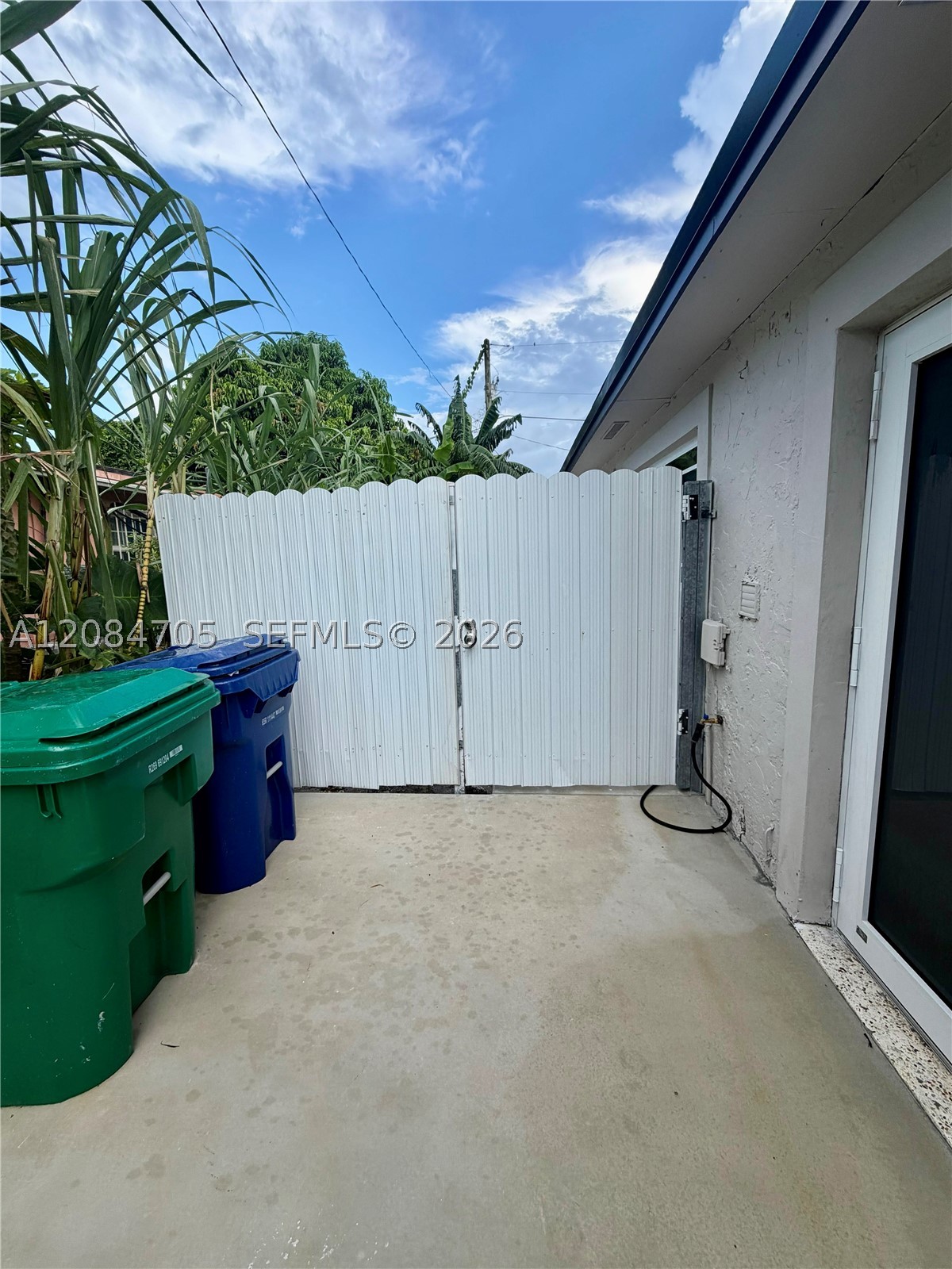 2221 Nw 170th St Property Photo 22