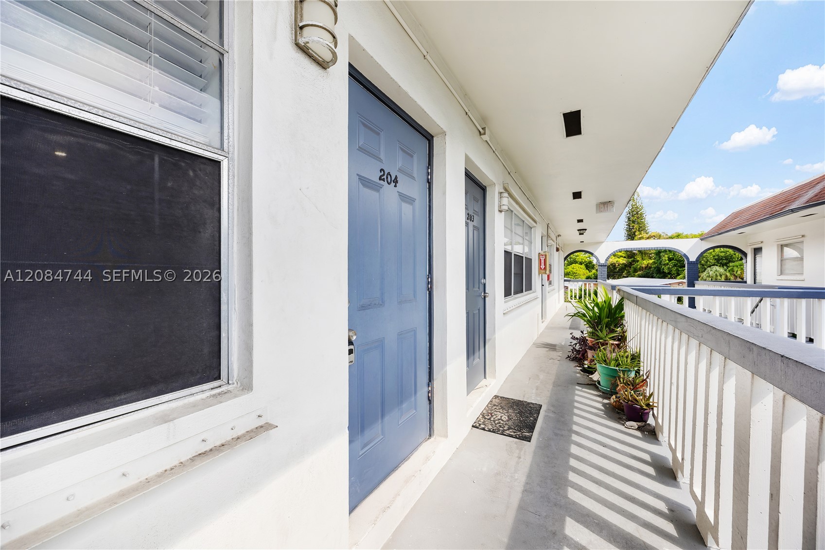 2418 Polk St 204 Property Photo 16