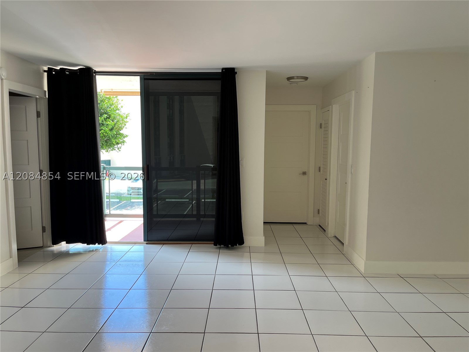 2075 Sw 122nd Ave 216 Property Photo 1