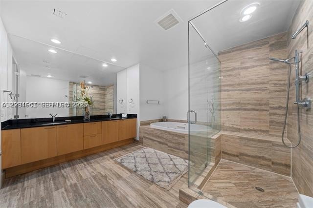15901 Collins Ave 1502 Property Photo 18