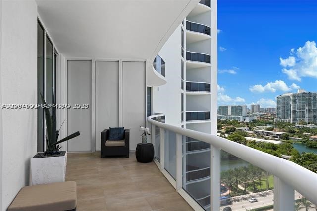 15901 Collins Ave 1502 Property Photo 23