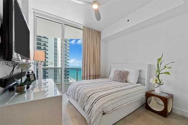 15901 Collins Ave 1502 Property Photo 24