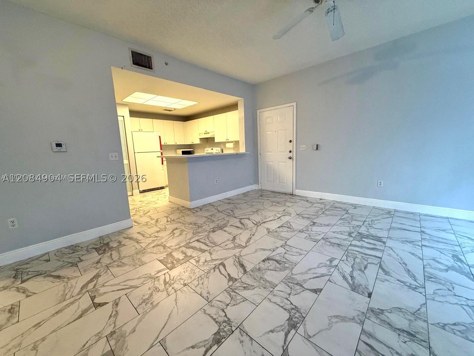 2015 Se 10th Ave 127 Property Photo 6