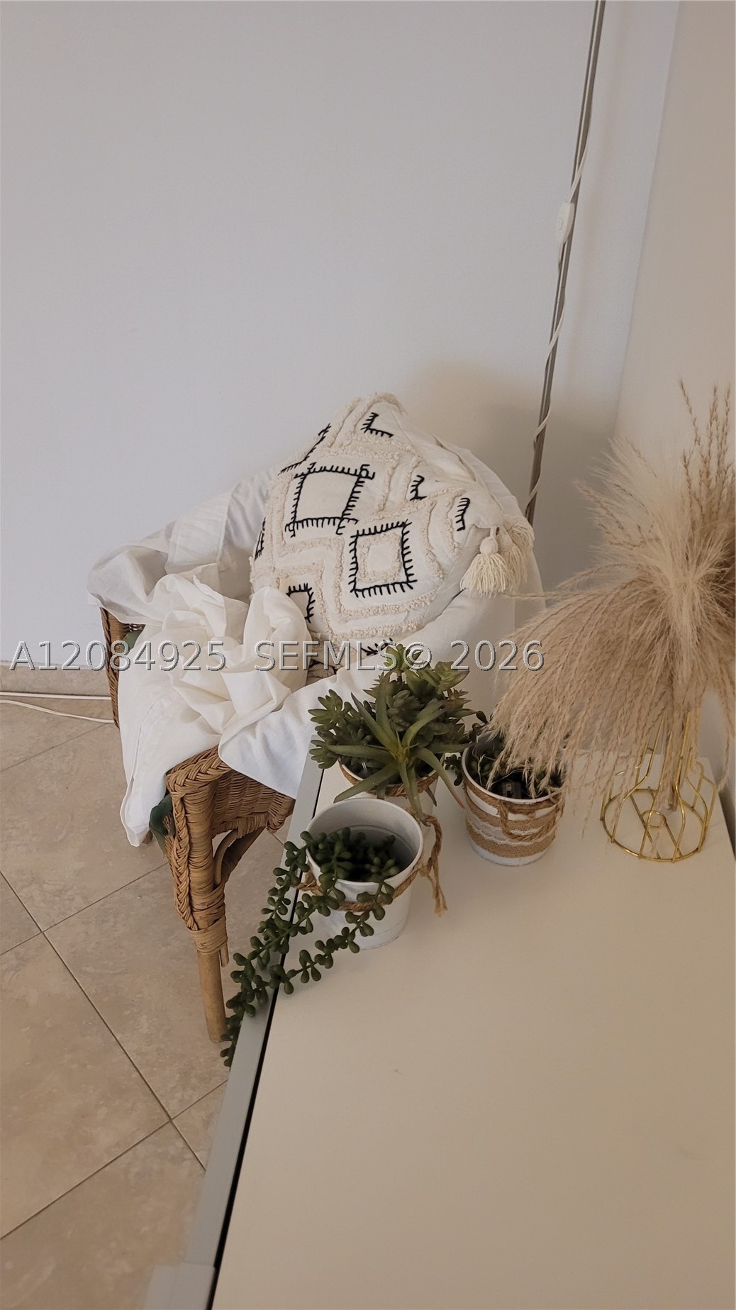 2899 Collins Ave 606 Property Photo 18