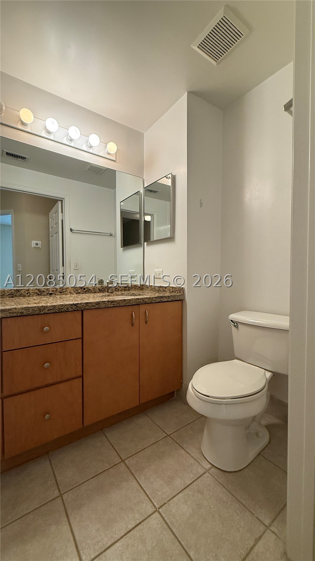 2107 Se 10th Ave 827 Property Photo 28