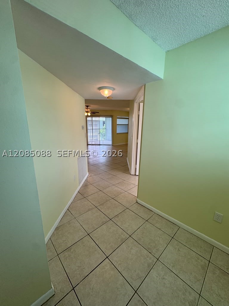 2610 Se 20th Ct 205-a Property Photo 8