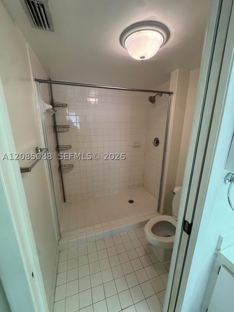 2610 Se 20th Ct 205-a Property Photo 15