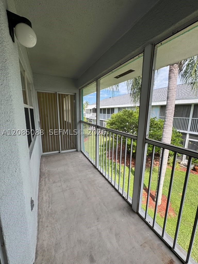 2610 Se 20th Ct 205-a Property Photo 18