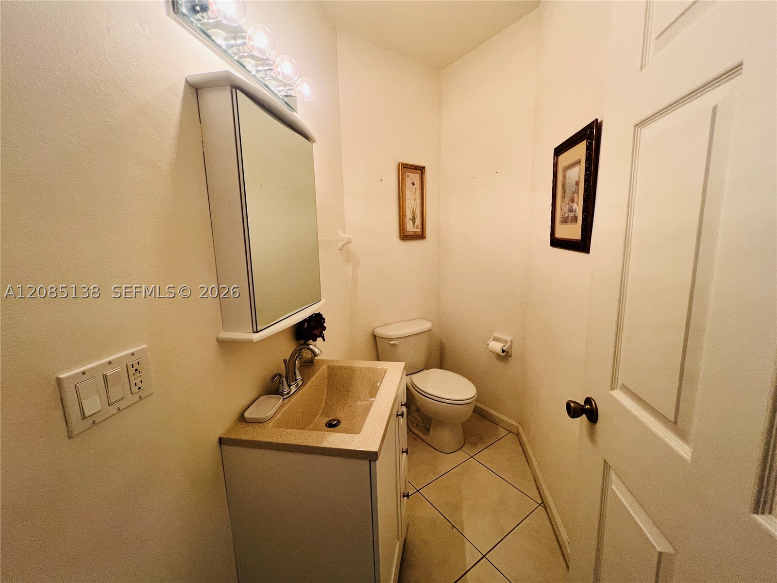 8035 Carnoustie Pl 4222 Property Photo 10