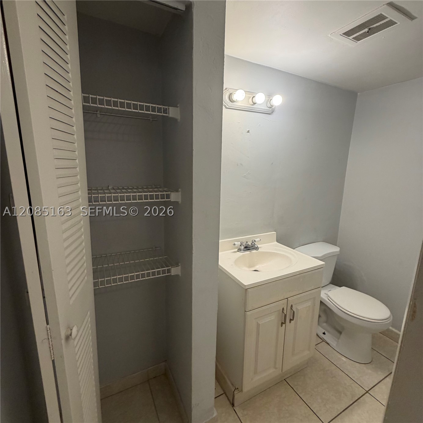 2175 Ne 170th St 307 Property Photo 6