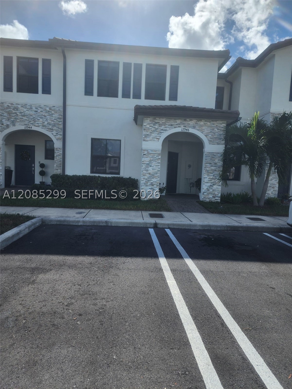 12946 SW 232nd Ter 12946 Property Photo 1