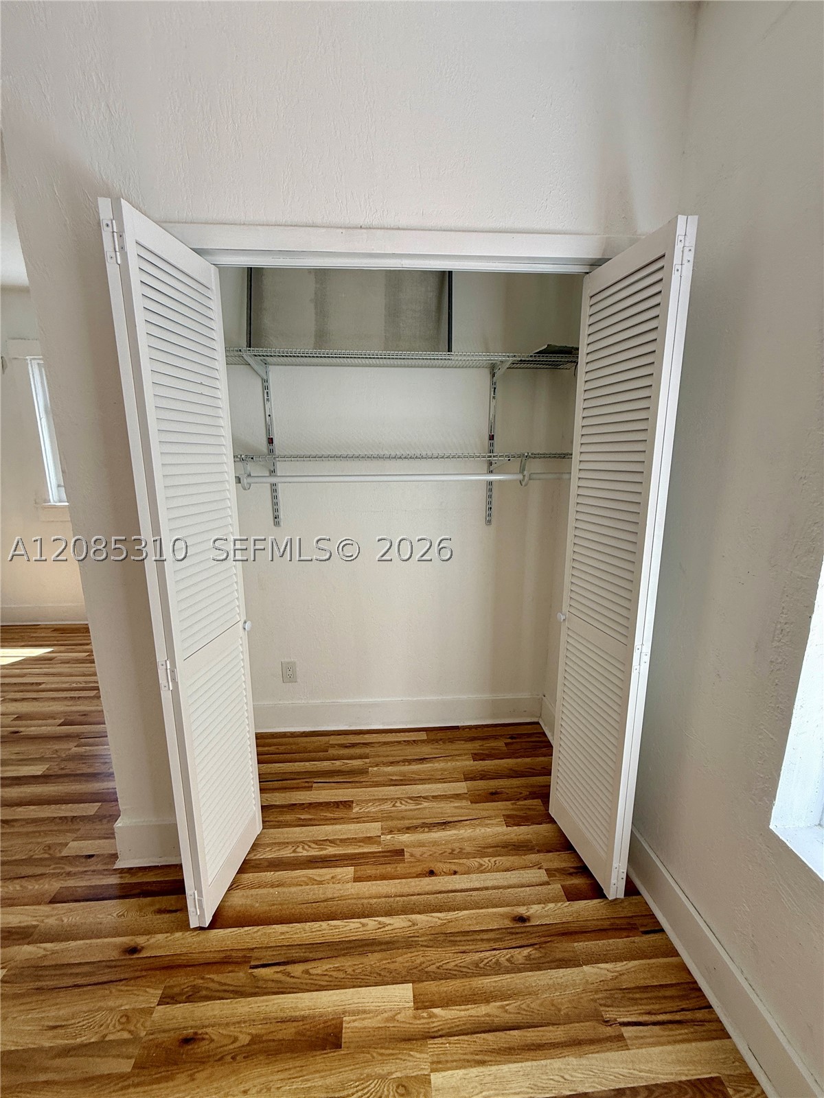 1319 Meridian Ave 108 Property Photo 6
