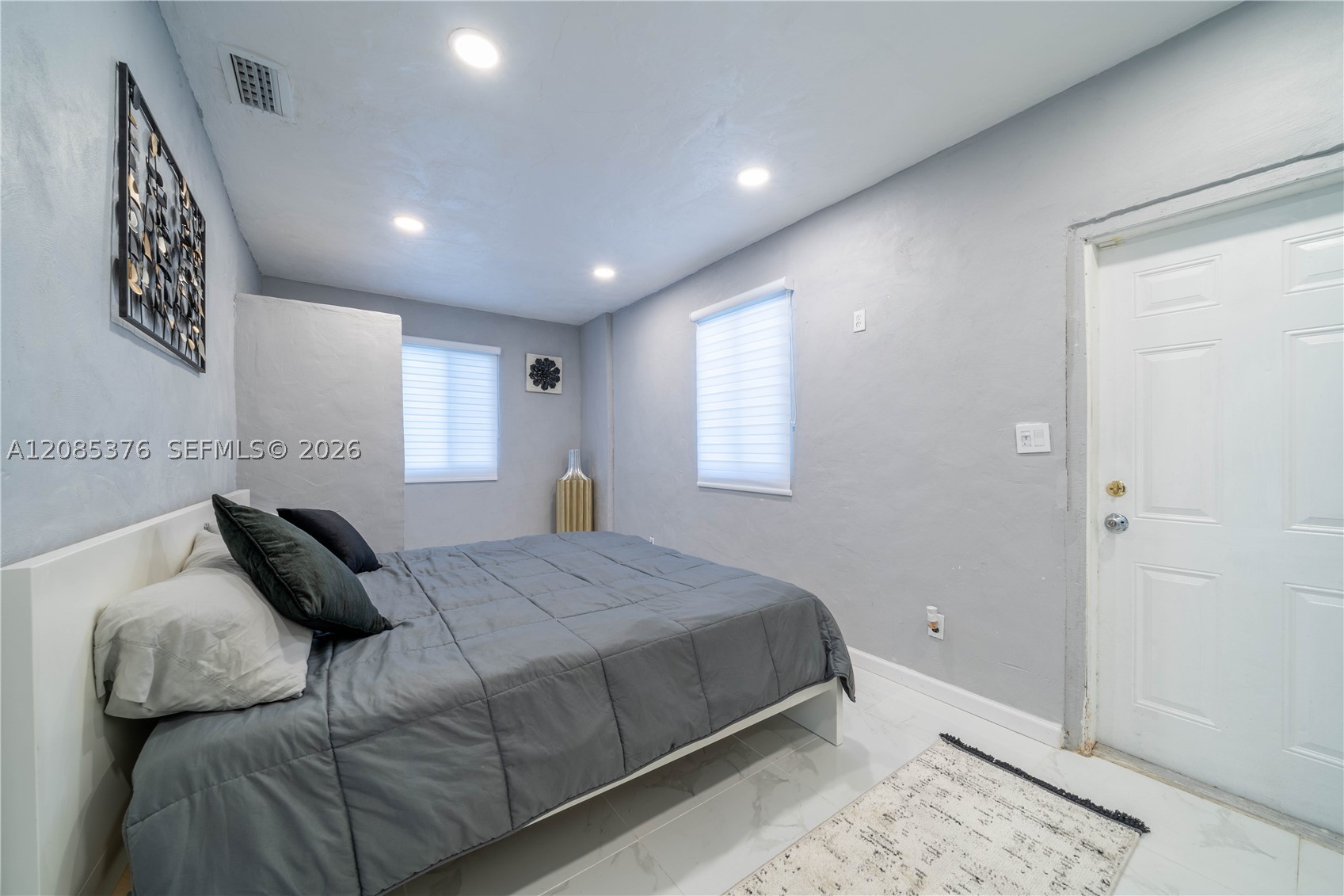 1650 Sw 63rd Ter Property Photo 3