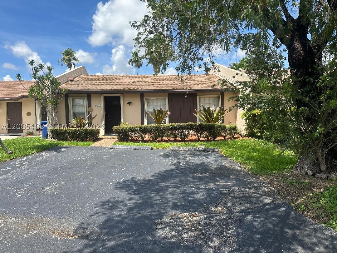 10836 Sw 123rd Pl Property Photo 1