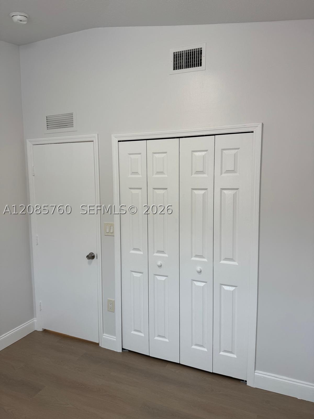 1251 Se 28th Ct 206 Property Photo 11
