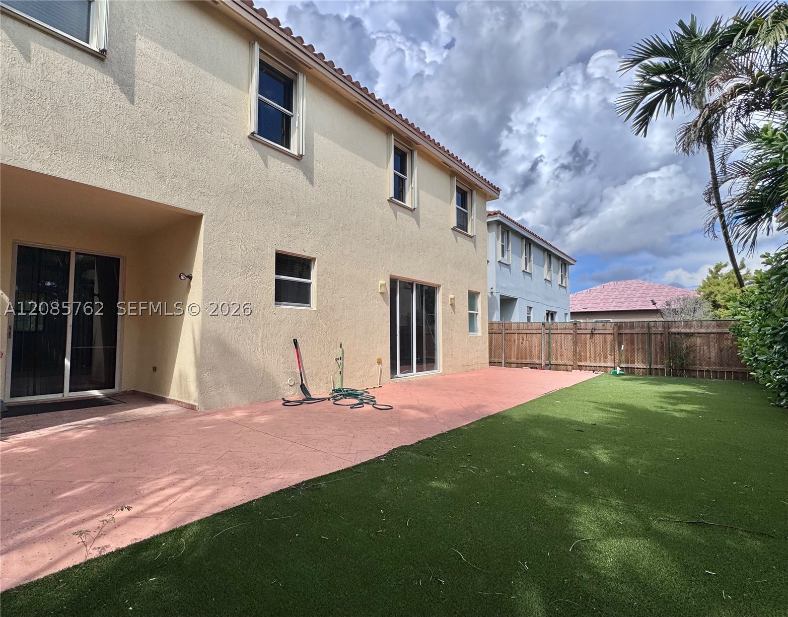 12864 Nw 7th St Property Photo 3