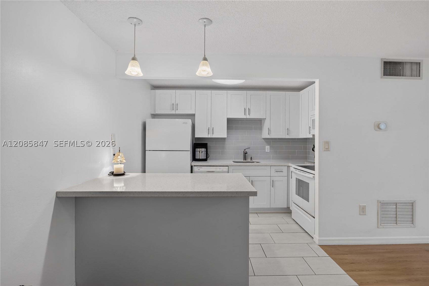 5767 Washington St F22 Property Photo 2
