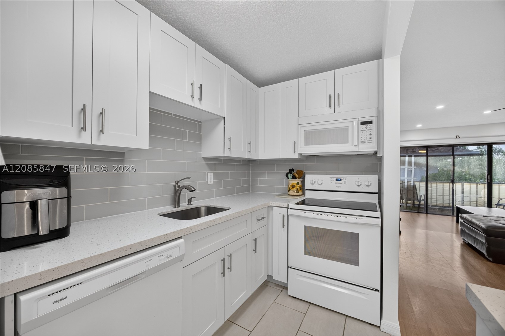 5767 Washington St F22 Property Photo 3