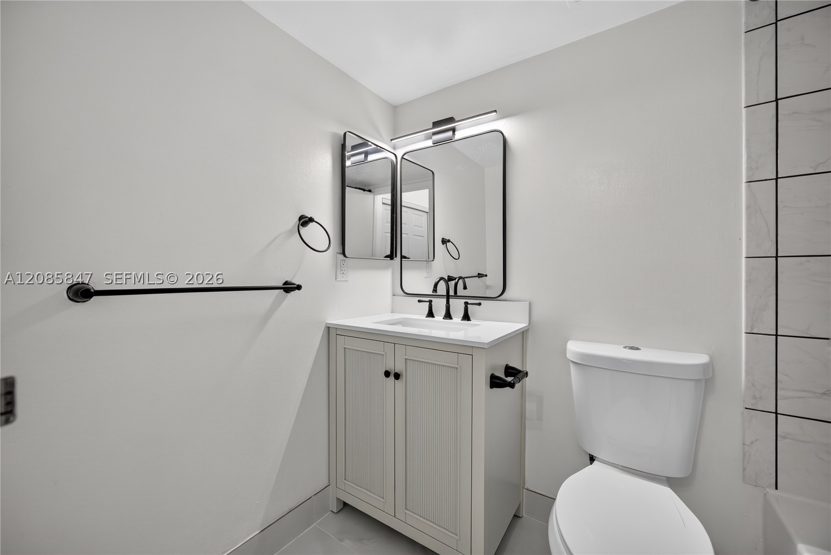 5767 Washington St F22 Property Photo 8