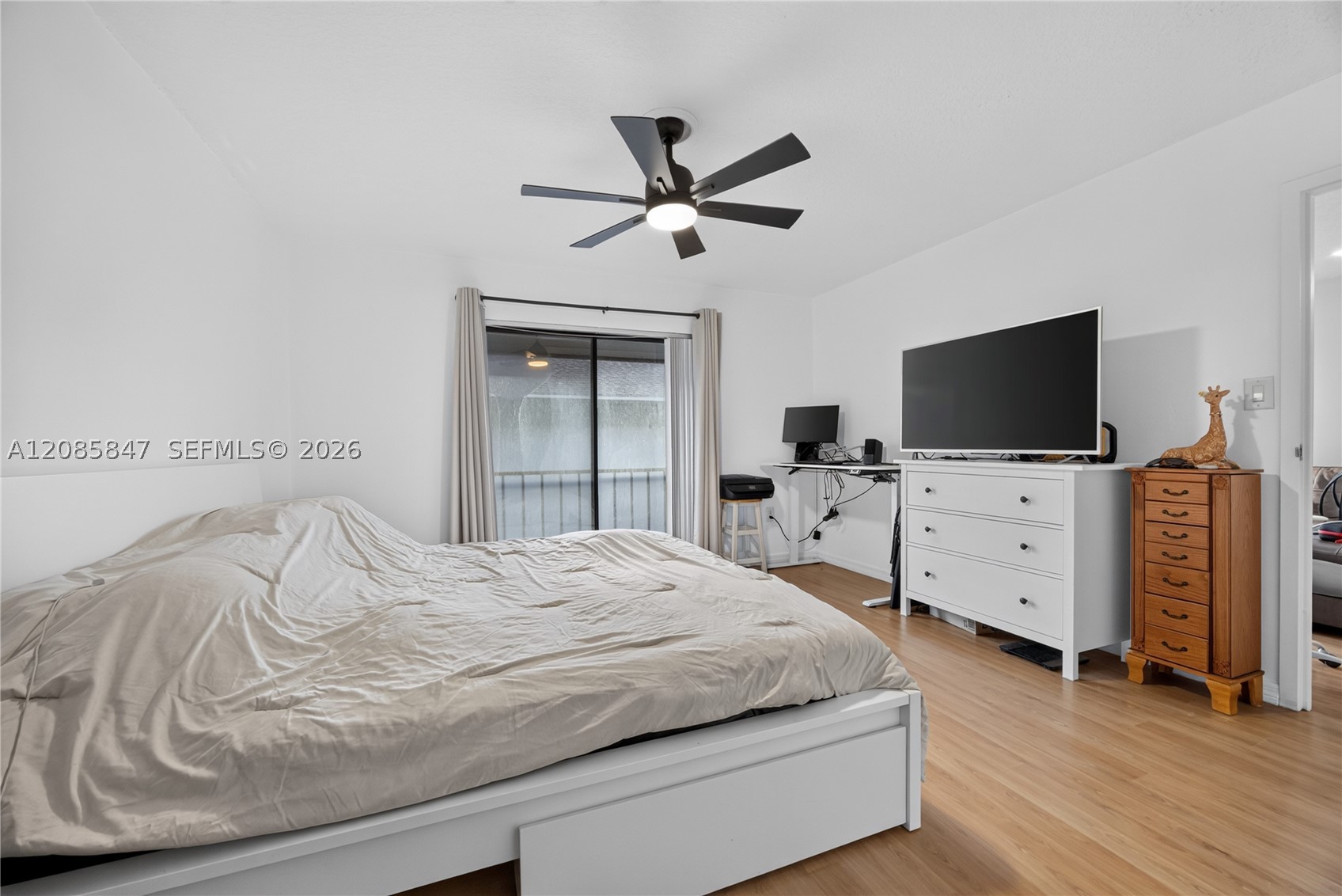 5767 Washington St F22 Property Photo 9