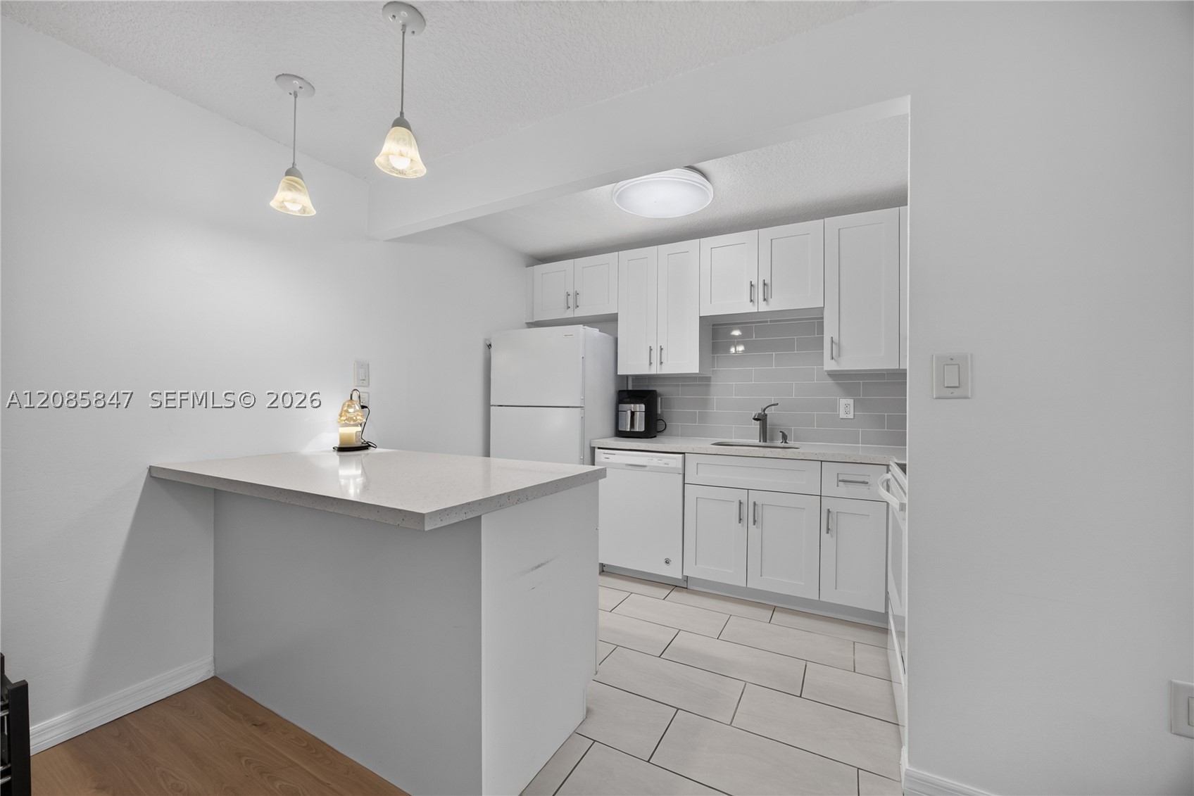 5767 Washington St F22 Property Photo 12