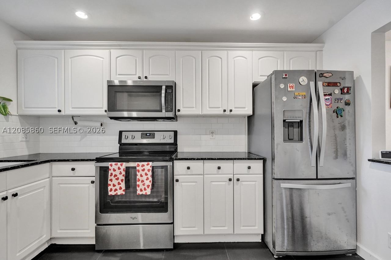 1785 N Andrews Sq 205e Property Photo 11