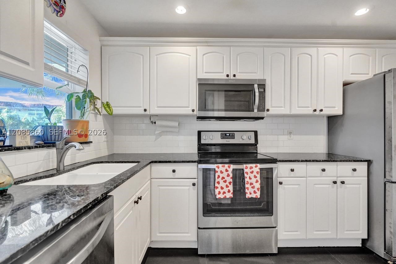 1785 N Andrews Sq 205e Property Photo 13
