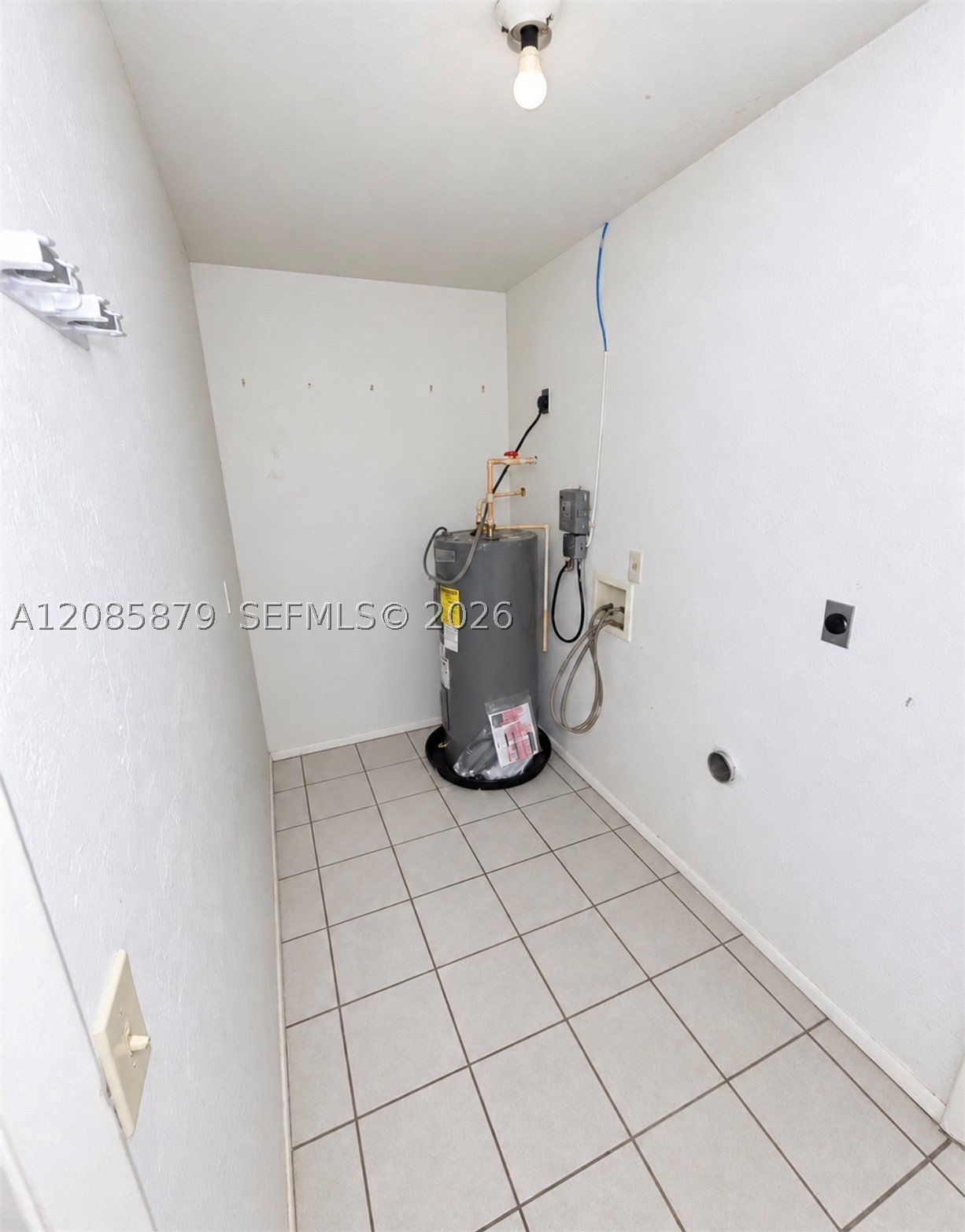 1328 Se 15th Pl. Property Photo 12