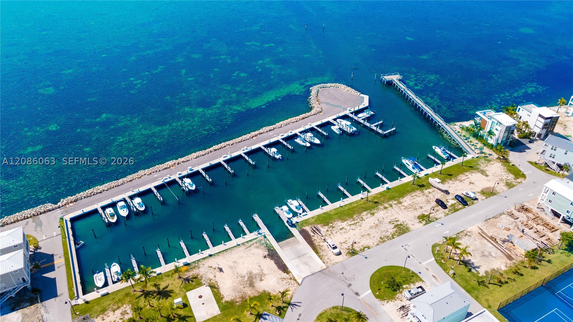 94825 Oversea Property Photo 1