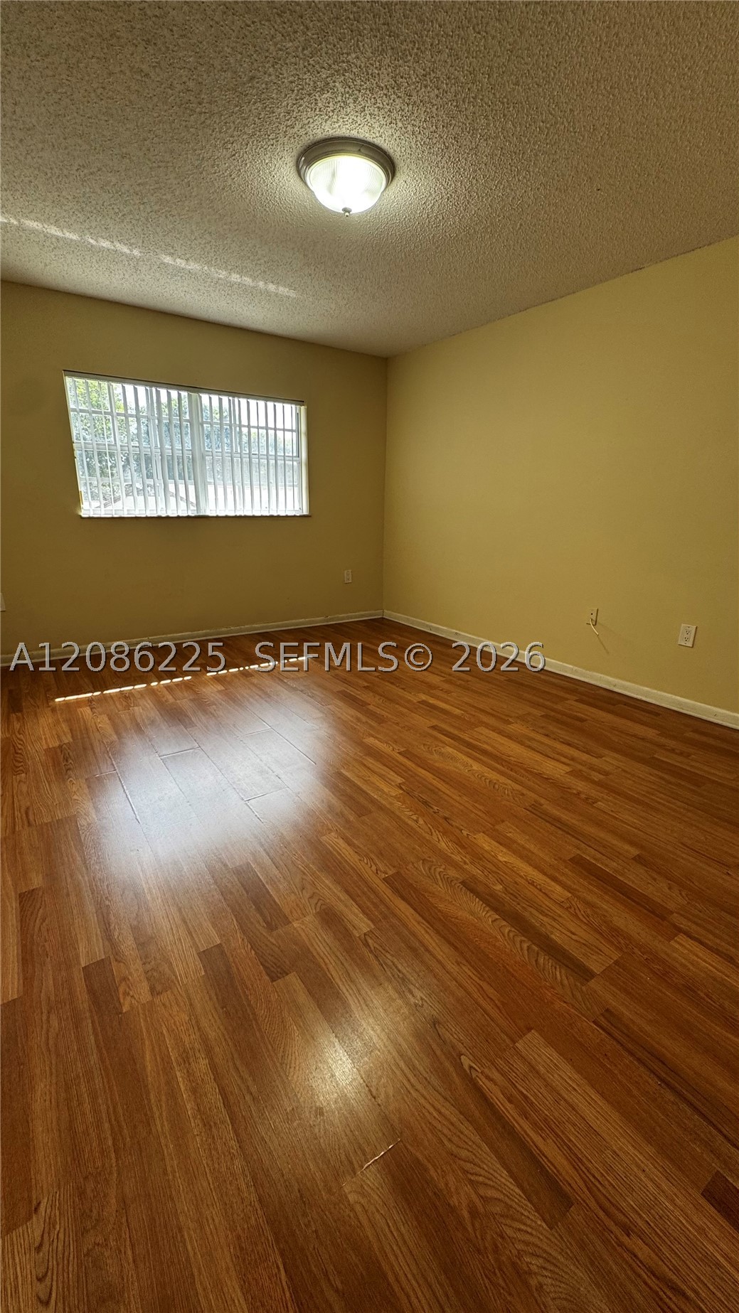 885 Se 13th Rd Property Photo 8