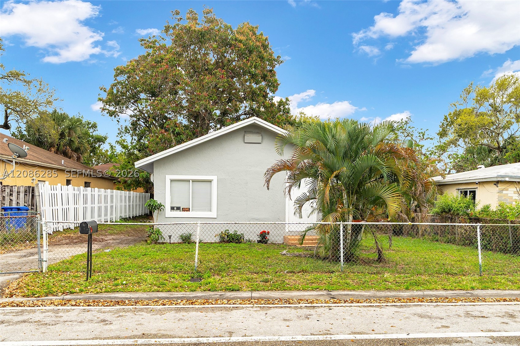 2828 NW 7th St N/a Property Photo 1