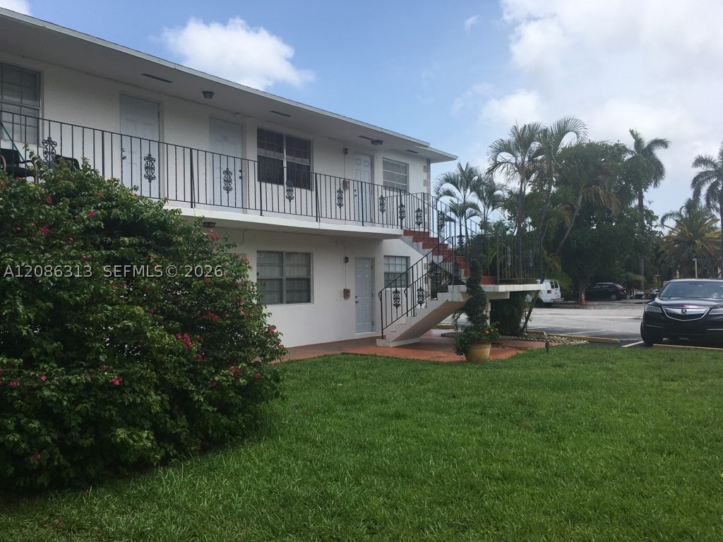 1825 Cleveland St 5 Property Photo 3
