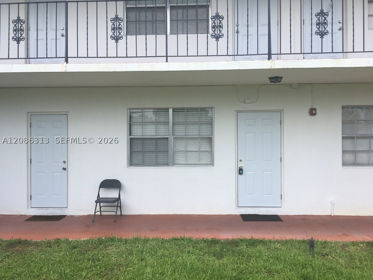 1825 Cleveland St 5 Property Photo 4
