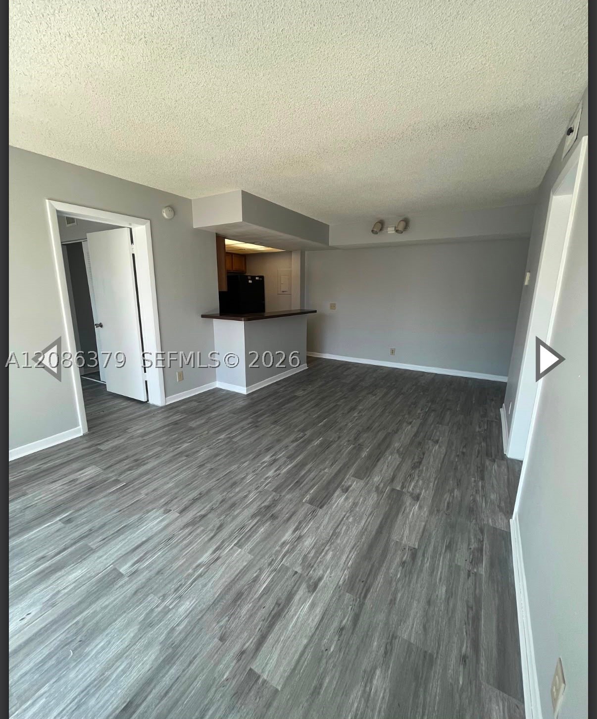706 Executive Center Dr 34 Property Photo 3