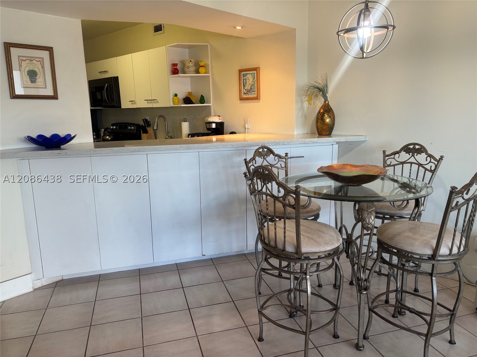 100 Lincoln Rd 1545 Property Photo 5